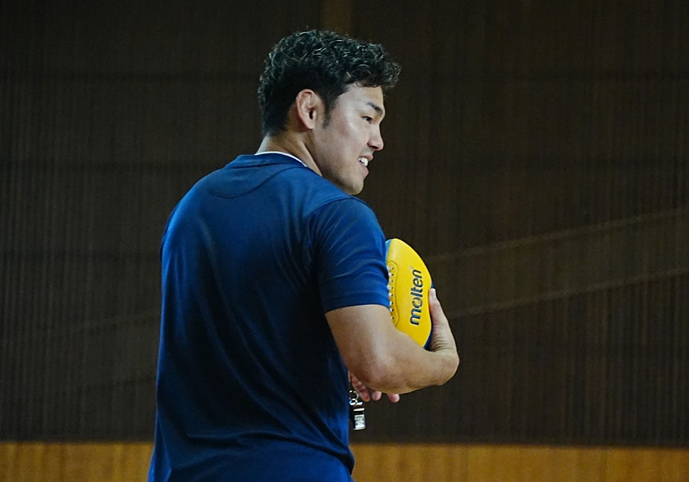 プロフィール